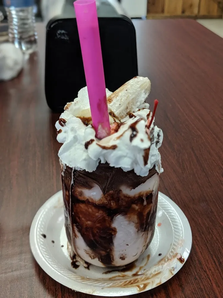 Banana Split Milkshake