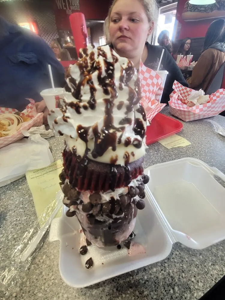 Red Velvet Cake Milkshake